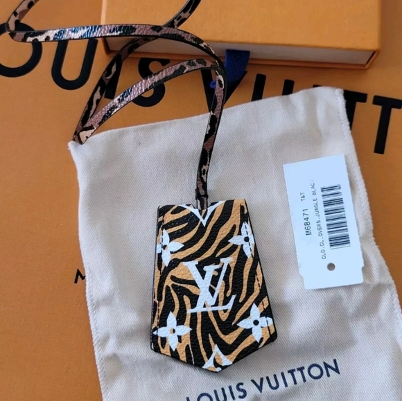 Louis Vuitton Key Charm Holder String 19.5 Jungle Giant Black Caramel Clochette - Picture 2 of 16